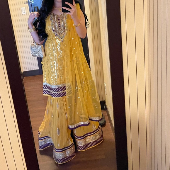 Yellow Sharara Desi outfit - Picture 2 of 3